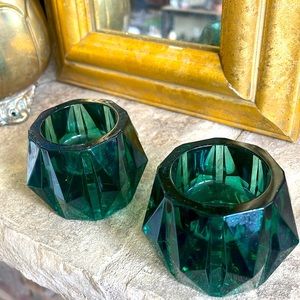 One Pair Emerald Multi
Faceted Glass Tea Or Taper Candle Holders. Holders only.